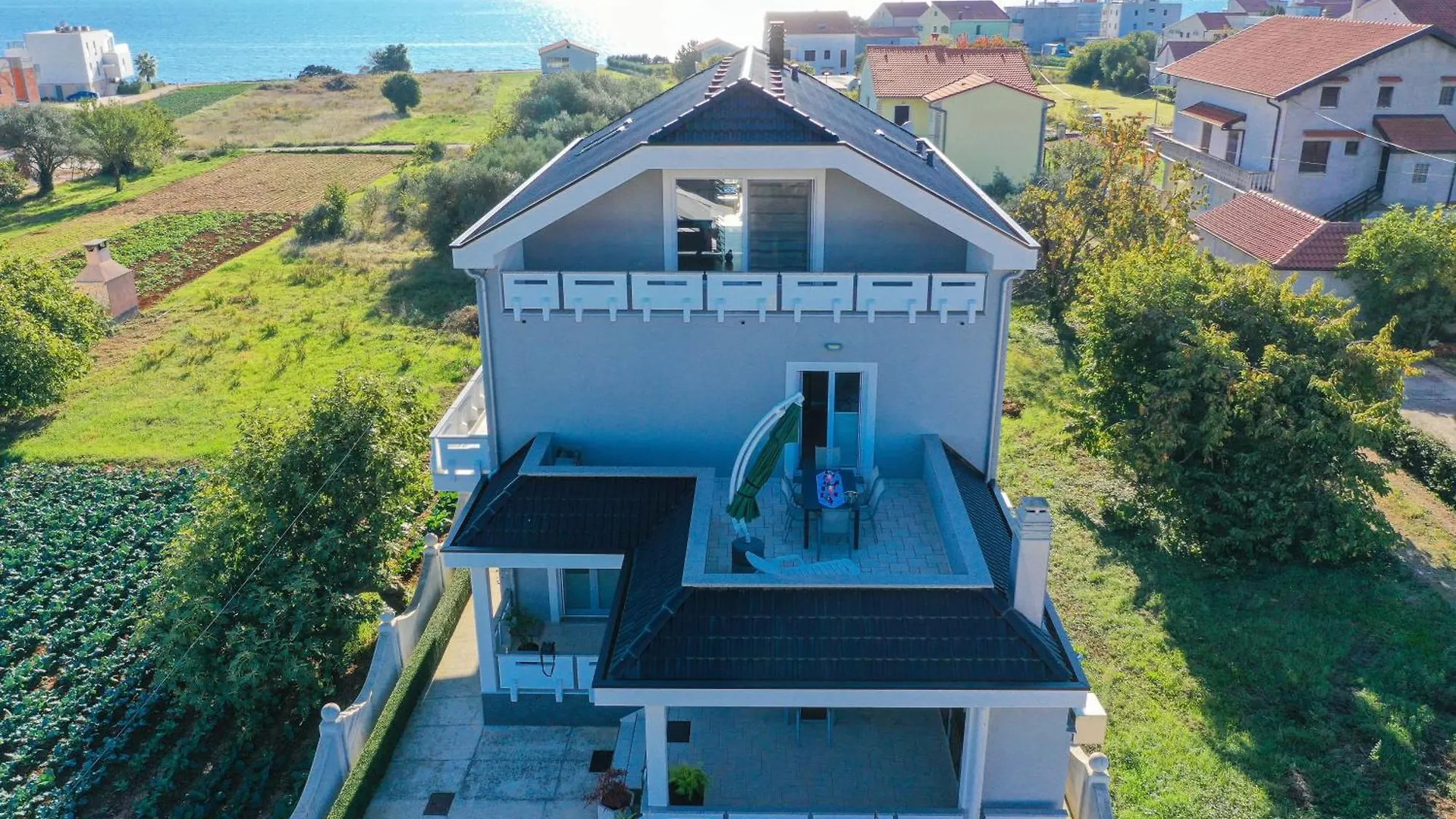 Ferienwohnung In Sukosan Mit Grosser Terrasse דירה